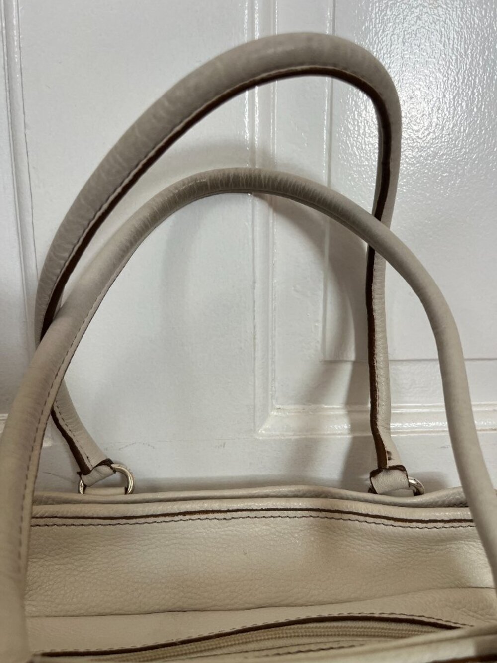 FOSSIL purse - Picture 2 of 10